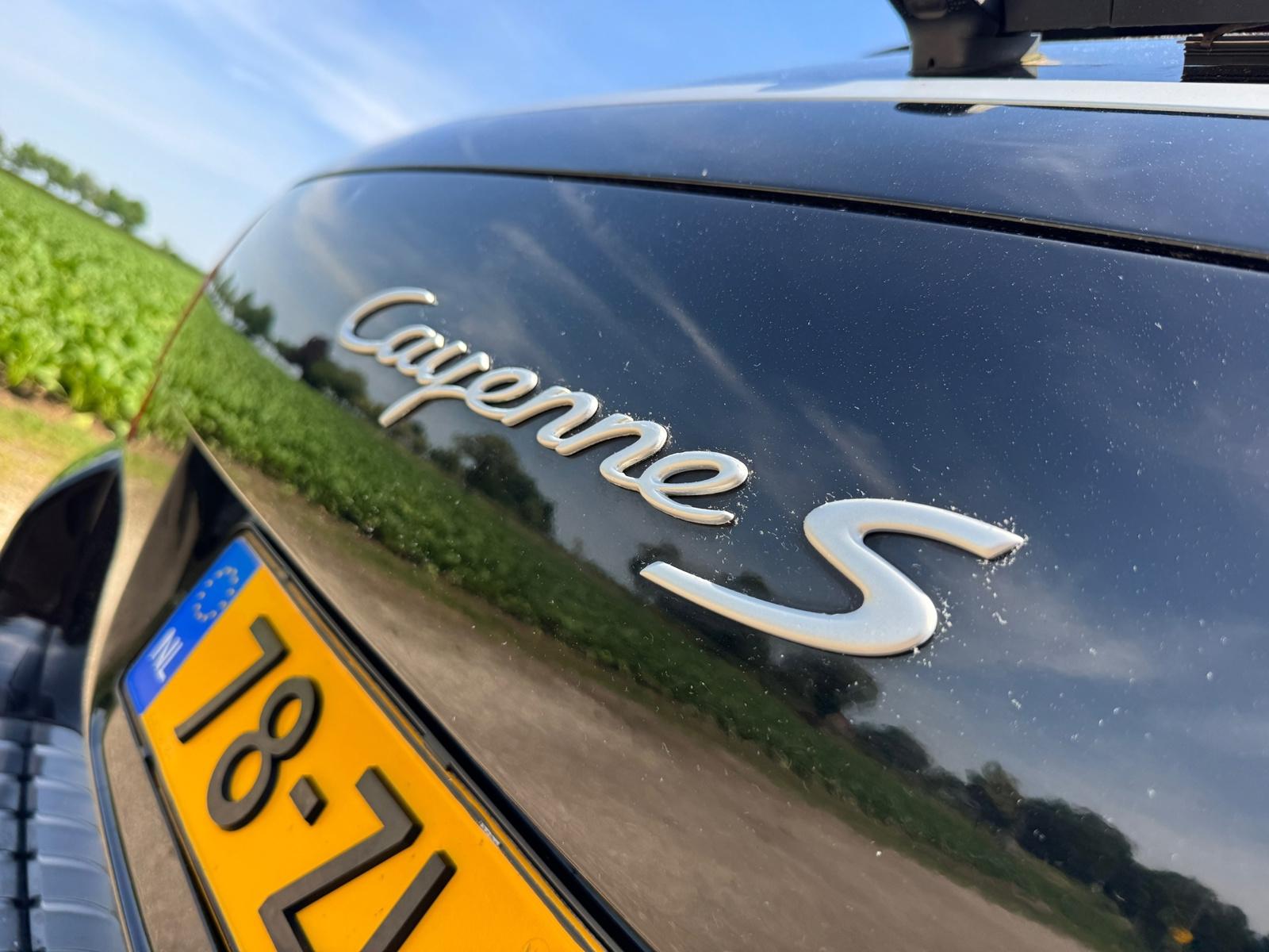 Porsche Cayenne, foto 12 van 24