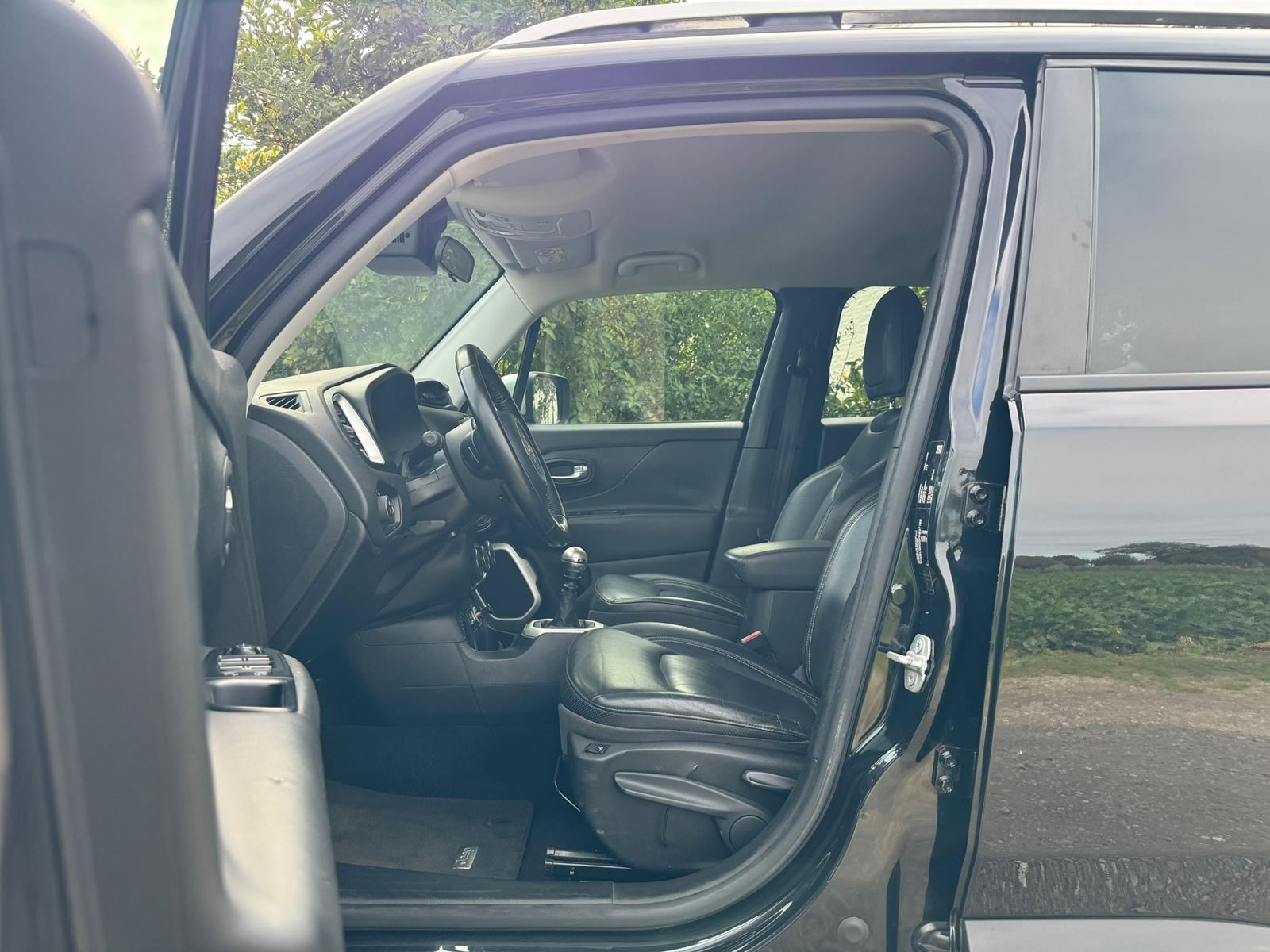Jeep Renegade, foto 6 van 11
