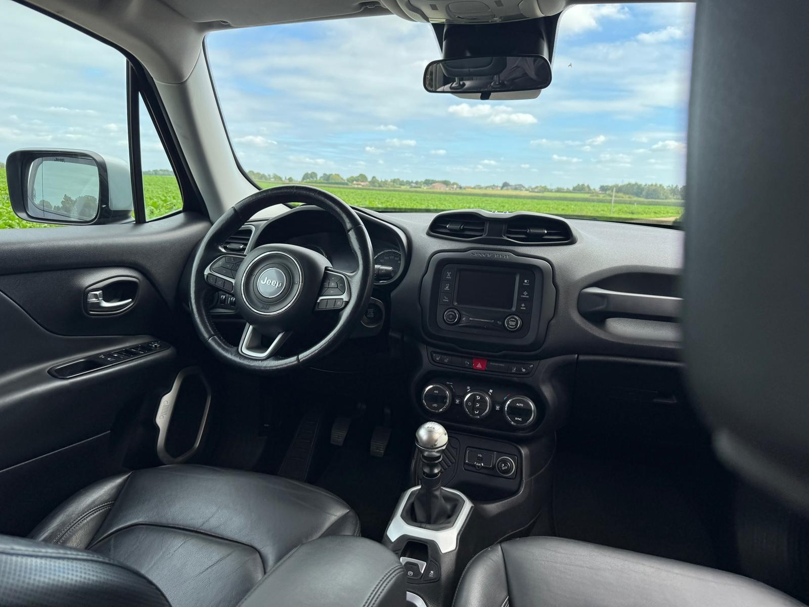 Jeep Renegade, foto 8 van 11