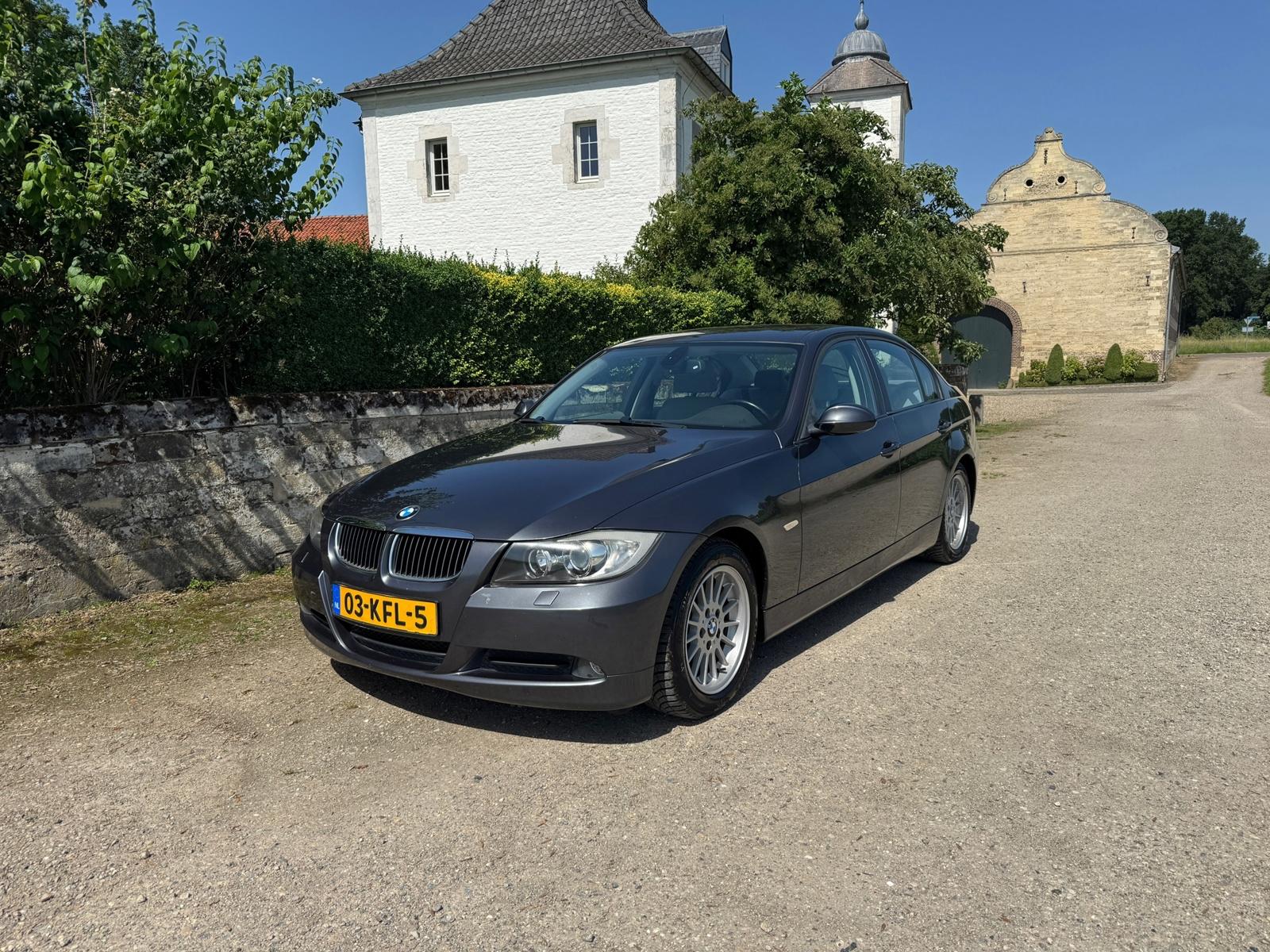 BMW 3-serie, foto 7 van 20