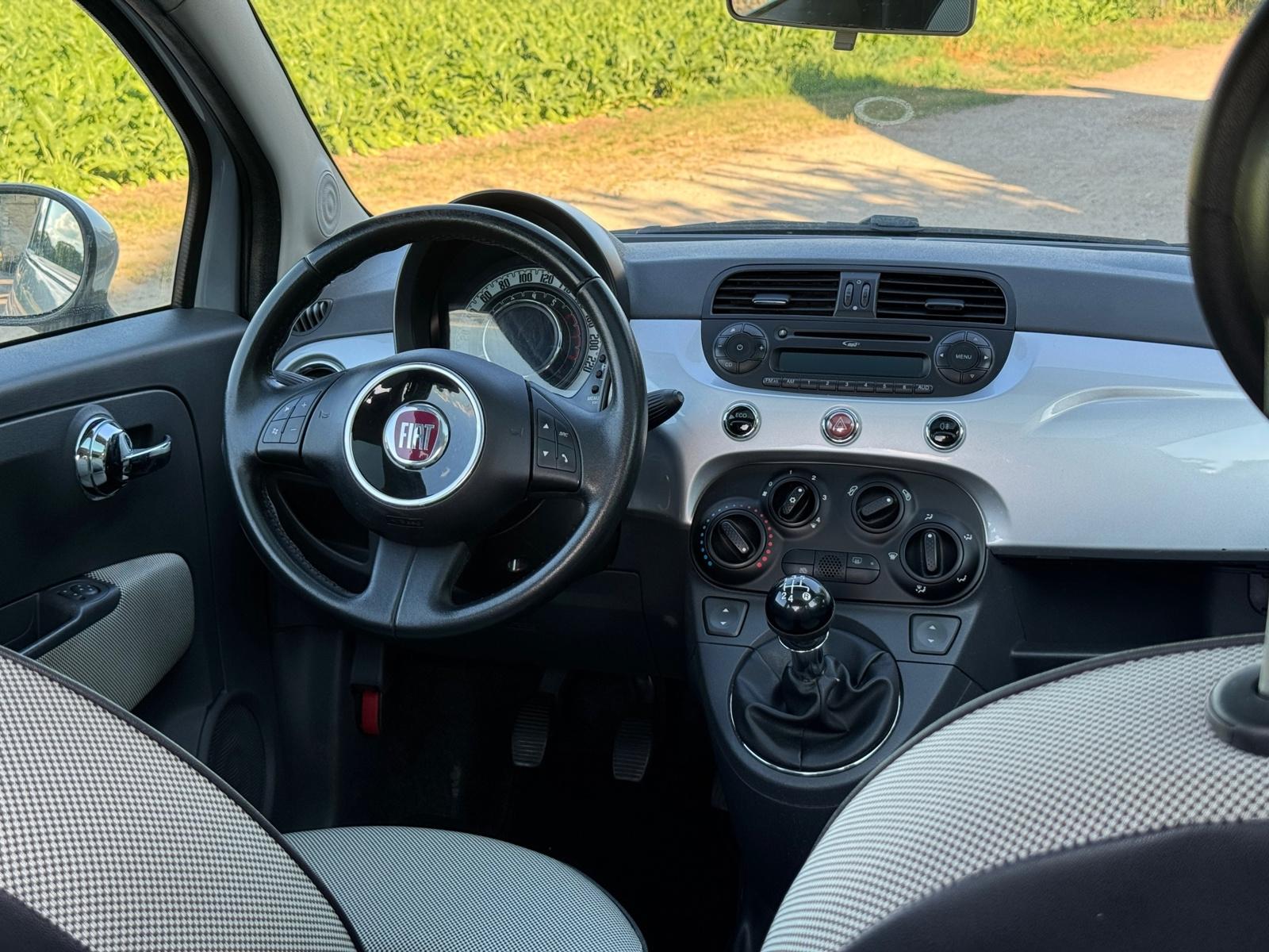 Fiat 500, foto 13 van 13